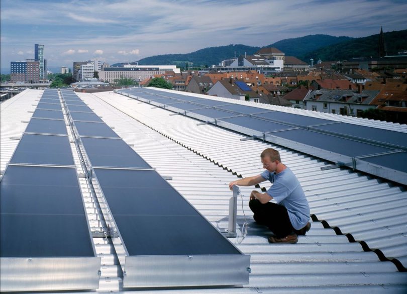 Kühlbedarf mit Solarenergie decken