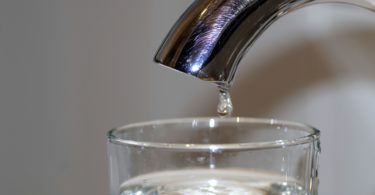 Trinkwasser darf nicht zuviel Nitrat enthalten