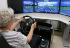 Senioren üben Autofahren