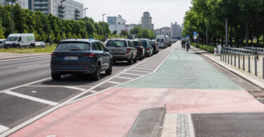 Radwege und Parkraum in Kommunen