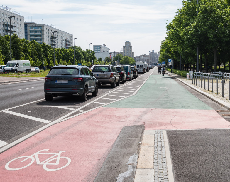 Radwege und Parkraum in Kommunen